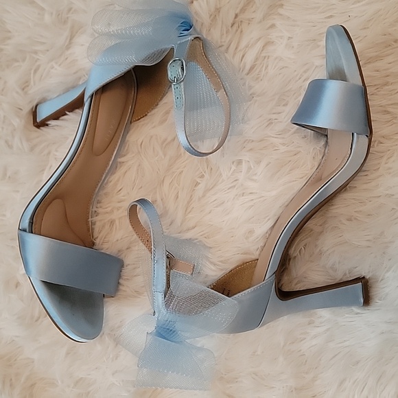 Kelly & Katie Nemira Satin Blue Ankle Strap Bow Sandal Heels Size 8.5 EUC - Picture 5 of 12